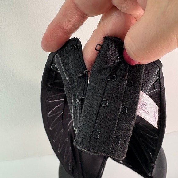 Cacique by Lane Bryant Black Underwire Strapless Bra Size 42C - Picture 6 of 6